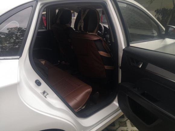 [成都·川A] 二手奔腾奔腾B302017款 1.6L 手动豪华型