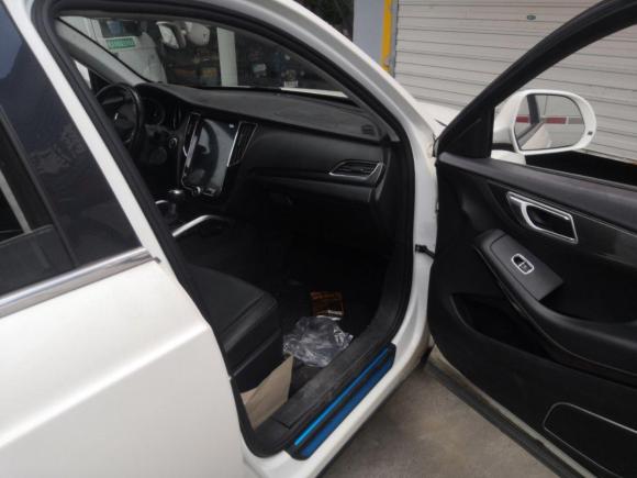 [宁波·浙B] 二手众泰众泰SR72017款 1.5T CVT魔方之梦版