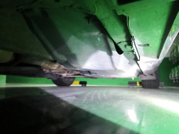 [深圳·粤B] 二手英菲尼迪英菲尼迪Q502014款 3.7L 舒适版