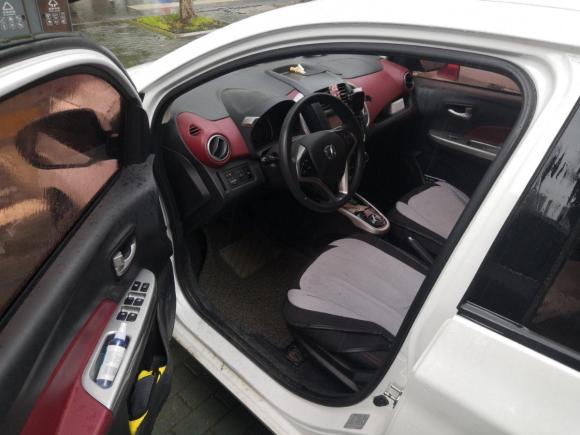 [武汉·鄂A] 二手长安奔奔EV2017款 纯电动 180公里时尚型