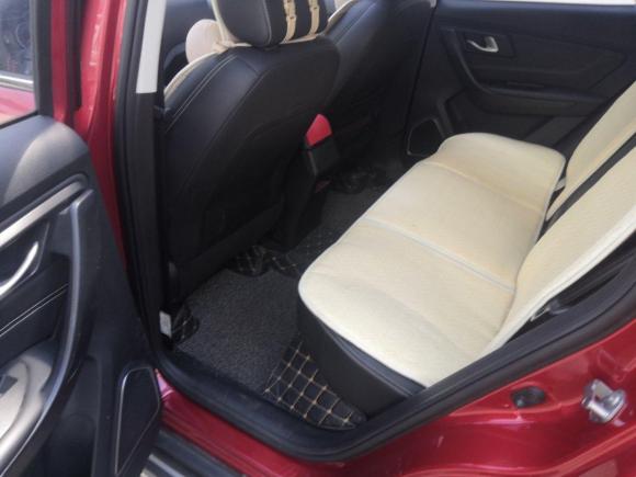 [常州·苏D] 二手奔腾奔腾X402017款 1.6L 自动尊贵型