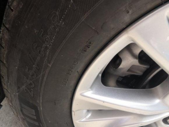 [深圳·粤N] 二手凯迪拉克凯迪拉克XT62020款 28T 七座风尚型