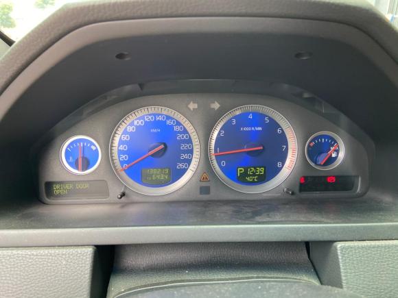 [义乌·沪C] 二手沃尔沃沃尔沃XC90 2007款 2.5T AWD