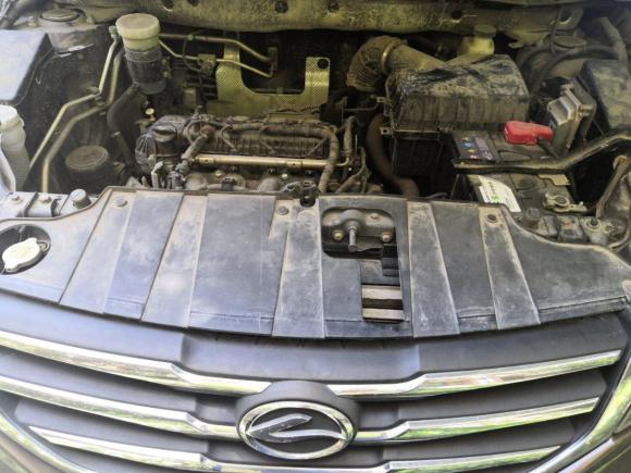 [武汉·鄂A] 二手陆风陆风X52015款 1.5T CVT创享版