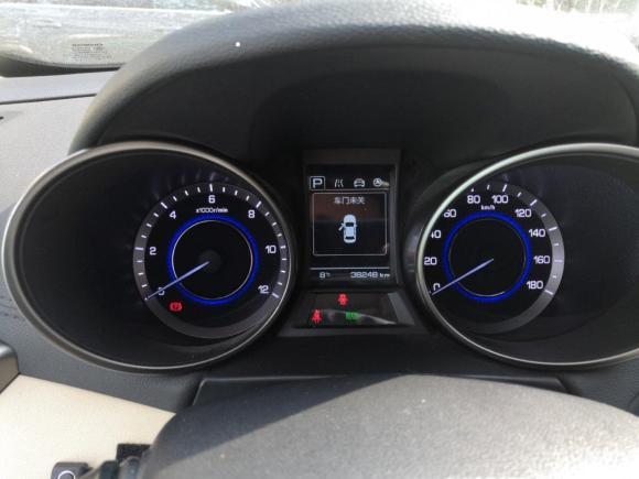 [成都·川A] 二手长安逸动新能源2018款 EV300 悦享型