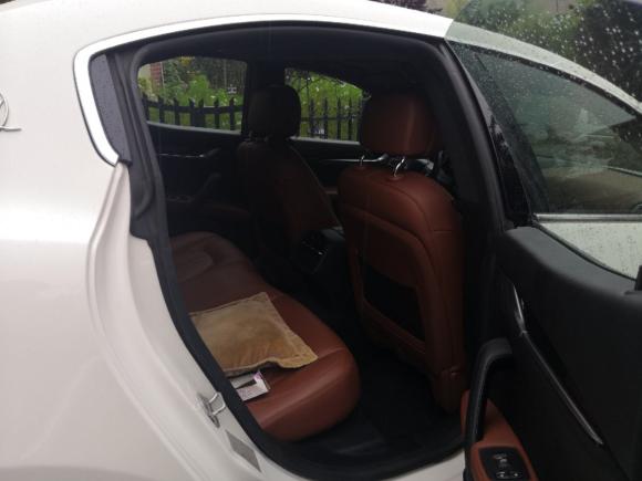 [青岛·鲁B] 二手玛莎拉蒂Ghibli2014款 3.0T 标准版