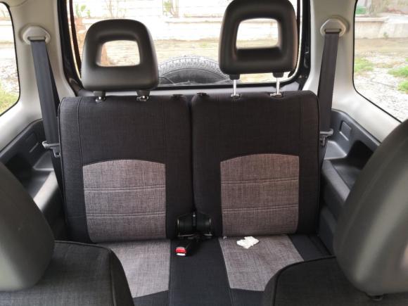 [佛山·粤Y] 二手铃木吉姆尼2010款 1.3 MT时尚限量版