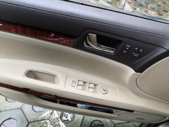 [深圳·粤B] 二手凯迪拉克SLS赛威2011款 2.0T 精英型