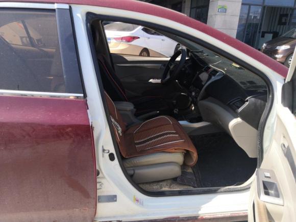 [芜湖·皖B] 二手本田锋范经典2008款 1.5L 手动精英版