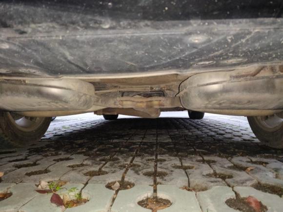 [武汉·鄂A] 二手荣威荣威9502012款 2.0L 典雅版