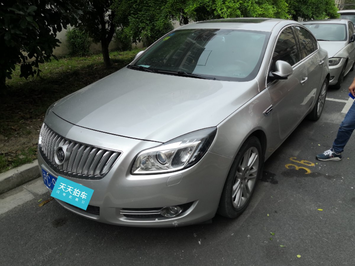 二手车评估师:别克君威11年车龄能卖多钱?