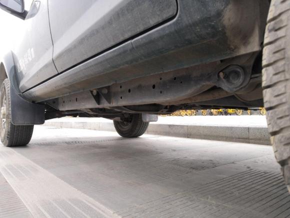 [成都·川K] 二手东风锐骐皮卡2017款 2.5T柴油两驱标准型ZD25T5