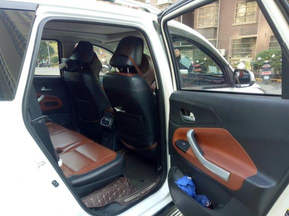 [无锡·湘E] 二手北汽幻速北汽幻速S32016款 S3L 1.5L 手动尊贵型