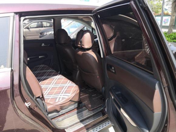 [南通·苏F] 二手海马福美来F72017款 1.5T 7座手动标准型