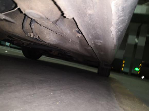 [广州·粤L] 二手大众朗逸2013款 改款经典 1.6L 自动风尚版