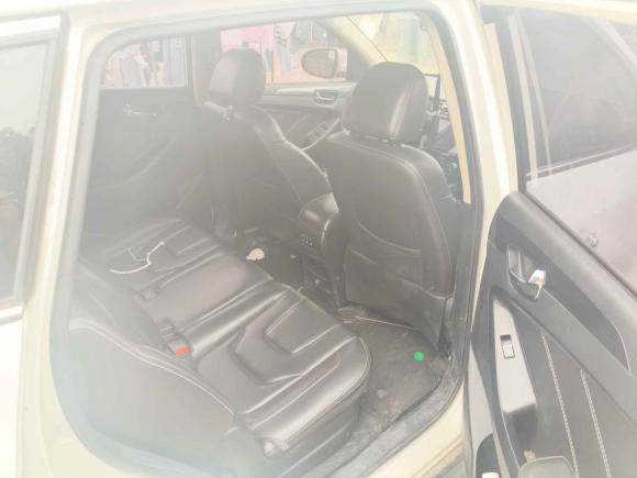 [苏州·苏E] 二手东风风光风光5802016款 1.5T CVT豪华型