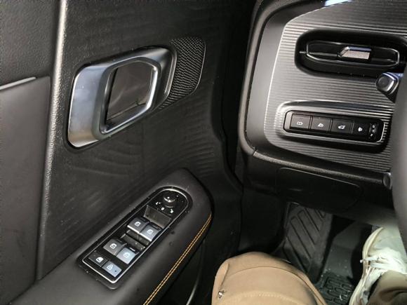 [温州·浙C] 二手北京北京BJ302024款 1.5T 魔核电驱进阶版