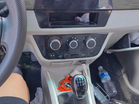 [金华·浙G] 二手金杯新海狮X30L2019款 1.5L财富版国VI SWC15M