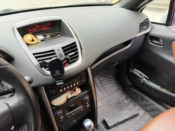 [南京·苏A] 二手标致标致2072013款 1.6L CC 自动时尚型