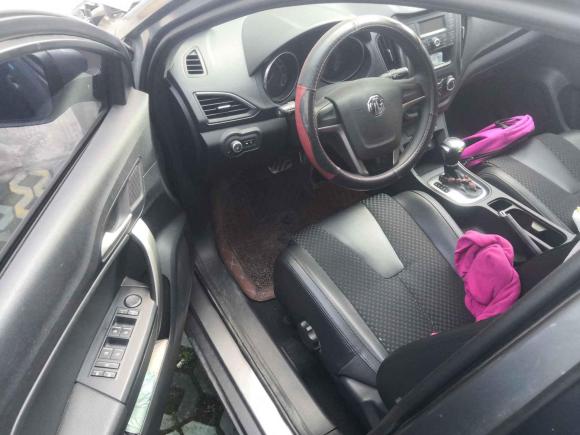 [上海·沪C] 二手名爵锐行2015款 1.5T 自动精英版