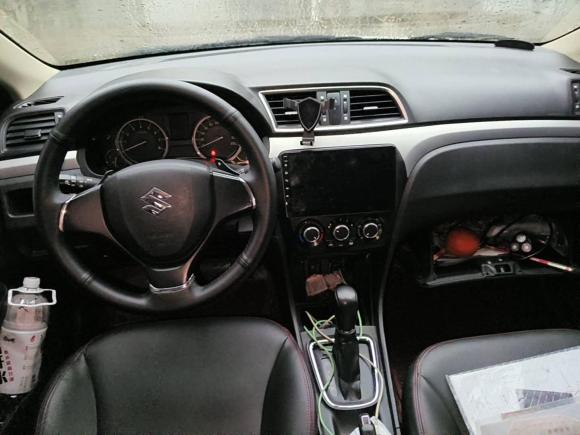 [南昌·赣A] 二手铃木启悦2015款 1.6L 自动舒享型