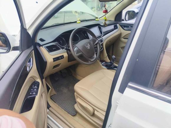 [上海·苏H] 二手宝骏宝骏7302016款 1.5L 手动舒适型 7座 国V