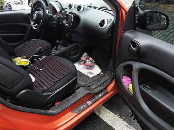 [无锡·苏B] 二手smartsmart fortwo2018款 1.0L 52千瓦硬顶灵动版 国V