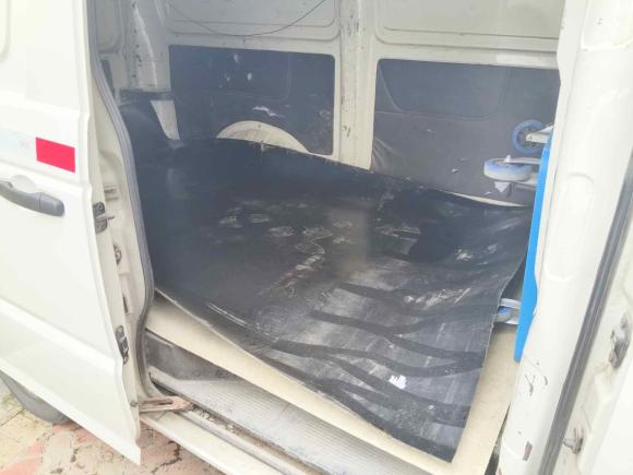 [苏州·苏E] 二手东风御风御风EM262023款 标准版 41.472kWh 河南锂动