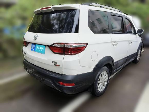 [宁波·浙B] 二手新龙马汽车启腾V602017款 1.5L 豪华型