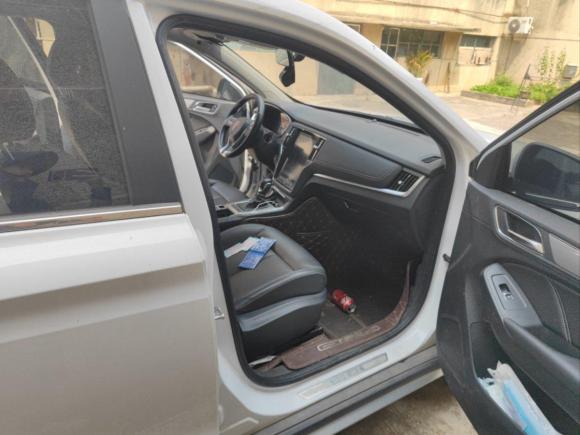 [南京·苏A] 二手荣威荣威RX52020款 20T 自动4G互联超越旗舰版