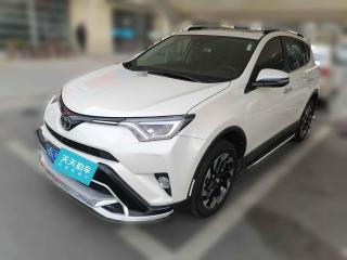丰田RAV4荣放2016款2.5L自动四驱尊贵版