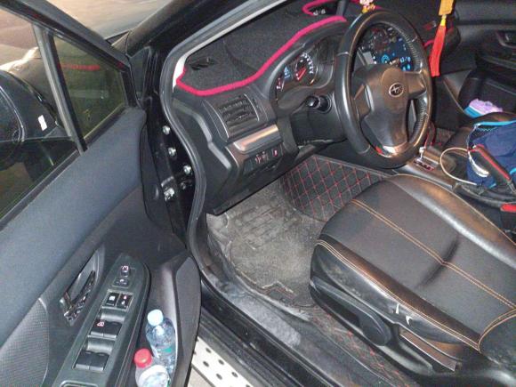 [深圳·粤B] 二手斯巴鲁斯巴鲁XV2012款 2.0i 舒适版