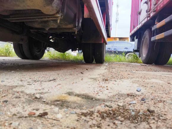 [南通·苏F] 二手东风御风P162020款 2.4T汽油两驱舒适型长轴国VI 4K22D4T