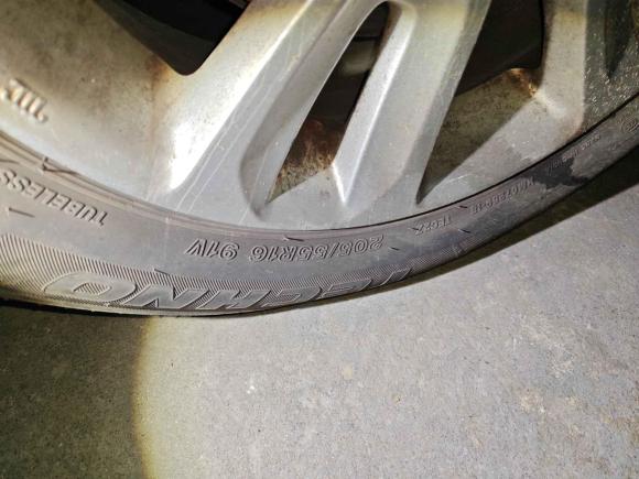 [武汉·鄂W] 二手起亚秀尔2013款 1.6L AT GL