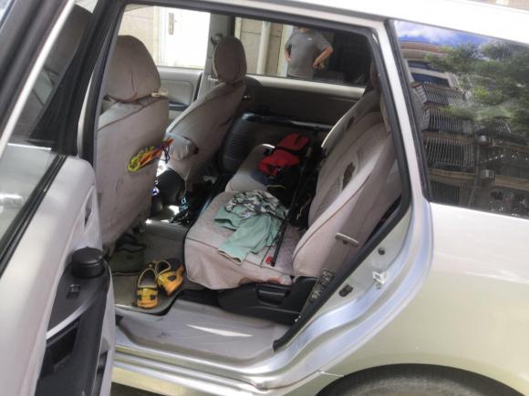 [南通·苏K] 二手三菱格蓝迪2006款 2.4 七人绒布版