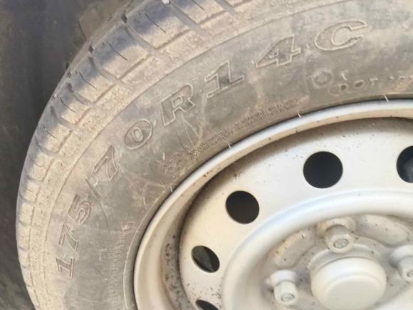 [南昌·赣A] 二手五菱汽车五菱宏光V2022款 1.5L劲取版封窗车电动助力LAR