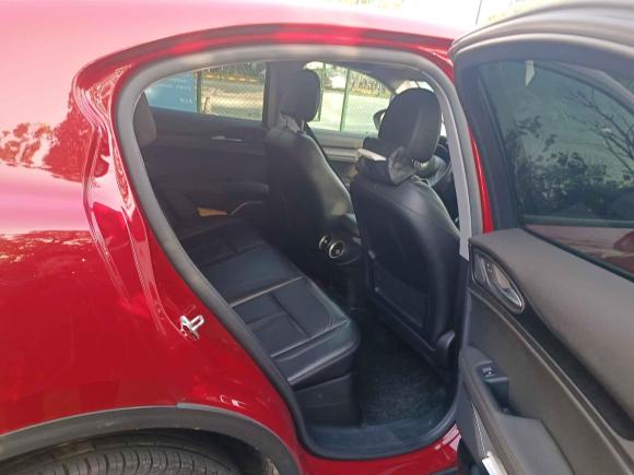 [苏州·苏U] 二手阿尔法·罗密欧Stelvio斯坦维2017款 2.0T 200HP 精英版