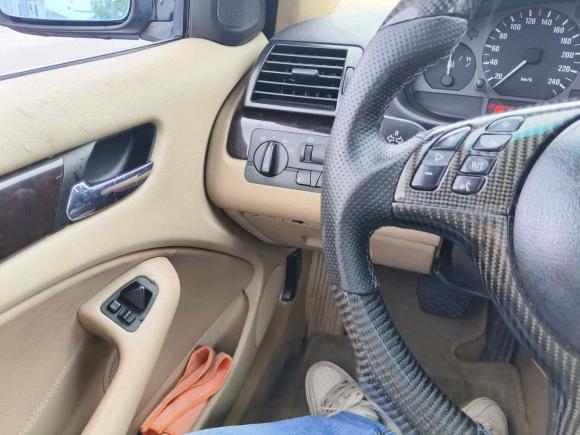 [南京·苏A] 二手宝马宝马3系2004款 325i