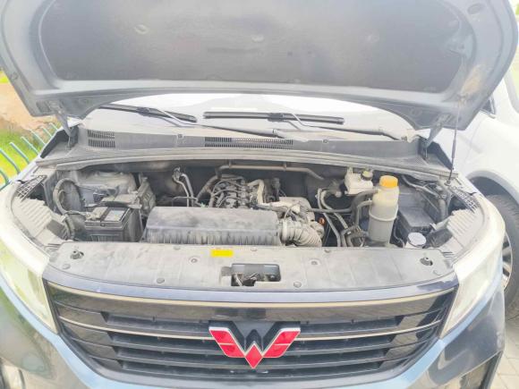 [温州·浙C] 二手五菱汽车五菱宏光PLUS2019款 1.5T 手动舒适型 7座