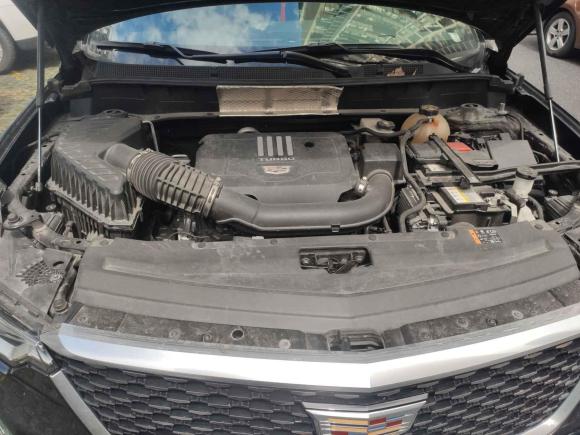 [杭州·浙A] 二手凯迪拉克凯迪拉克XT62020款 28T 七座四驱豪华型