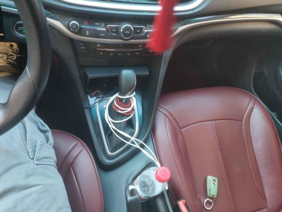 [杭州·浙A] 二手别克英朗2017款 15N 自动豪华型