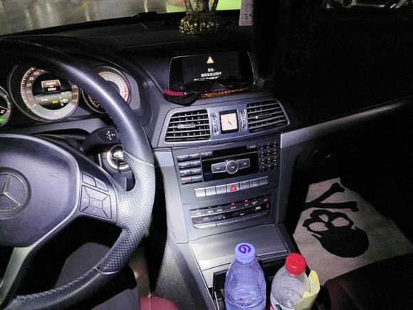 [上海·沪B] 二手奔驰奔驰E级2014款 E 200 轿跑版