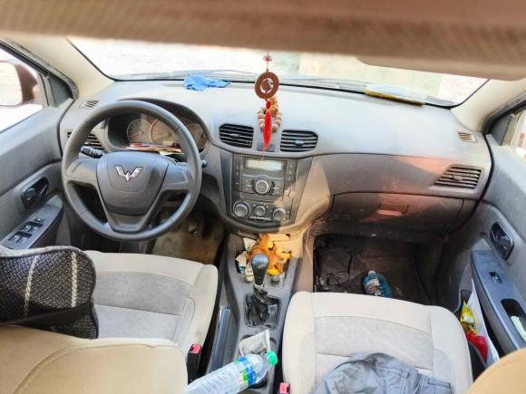 [南昌·赣A] 二手五菱汽车五菱宏光2016款 1.5L S舒适型