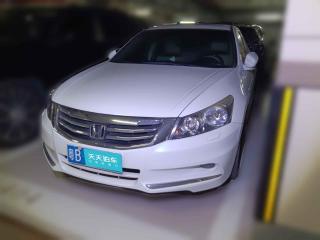 本田雅阁2013款2.0LSE