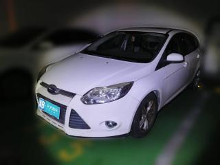 福特福克斯2012款 两厢 1.6L 自动风尚型