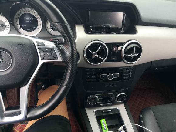 [上海·苏U] 二手奔驰奔驰GLK级2015款 GLK 260 4MATIC 动感型 极致版