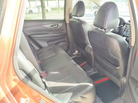 [西安·陕A] 二手日产奇骏2014款 2.0L CVT舒适版 2WD