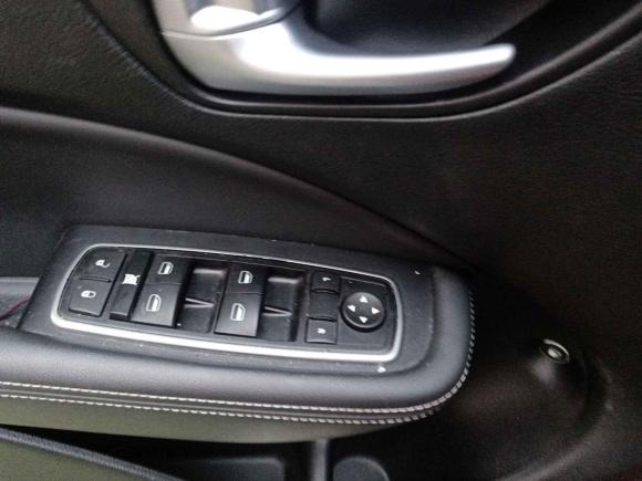 [苏州·苏U] 二手菲亚特菲翔2012款 1.4T 自动尊享版