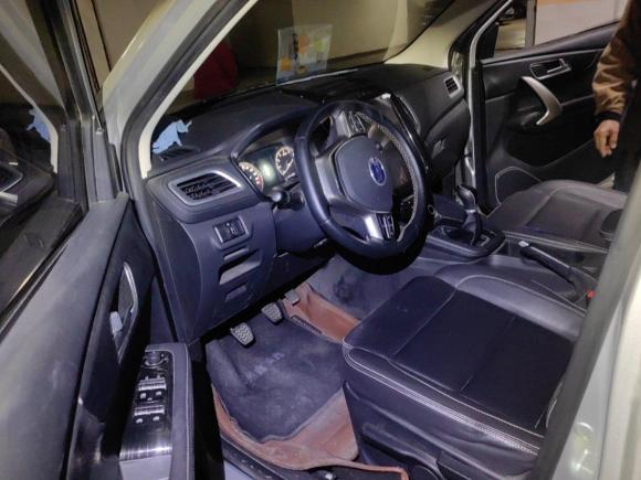 [苏州·苏E] 二手SWM斯威汽车SWM斯威X72016款 1.8L 手动豪华型 7座