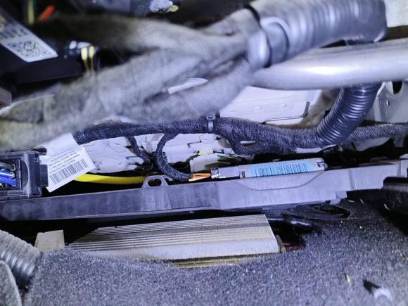 [深圳·粤B] 二手威马汽车威马EX52019款 EX5 Extra创新版400